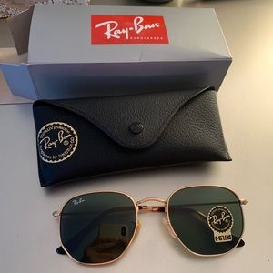 BRAND NEW Hexagonal flat lense ray bans